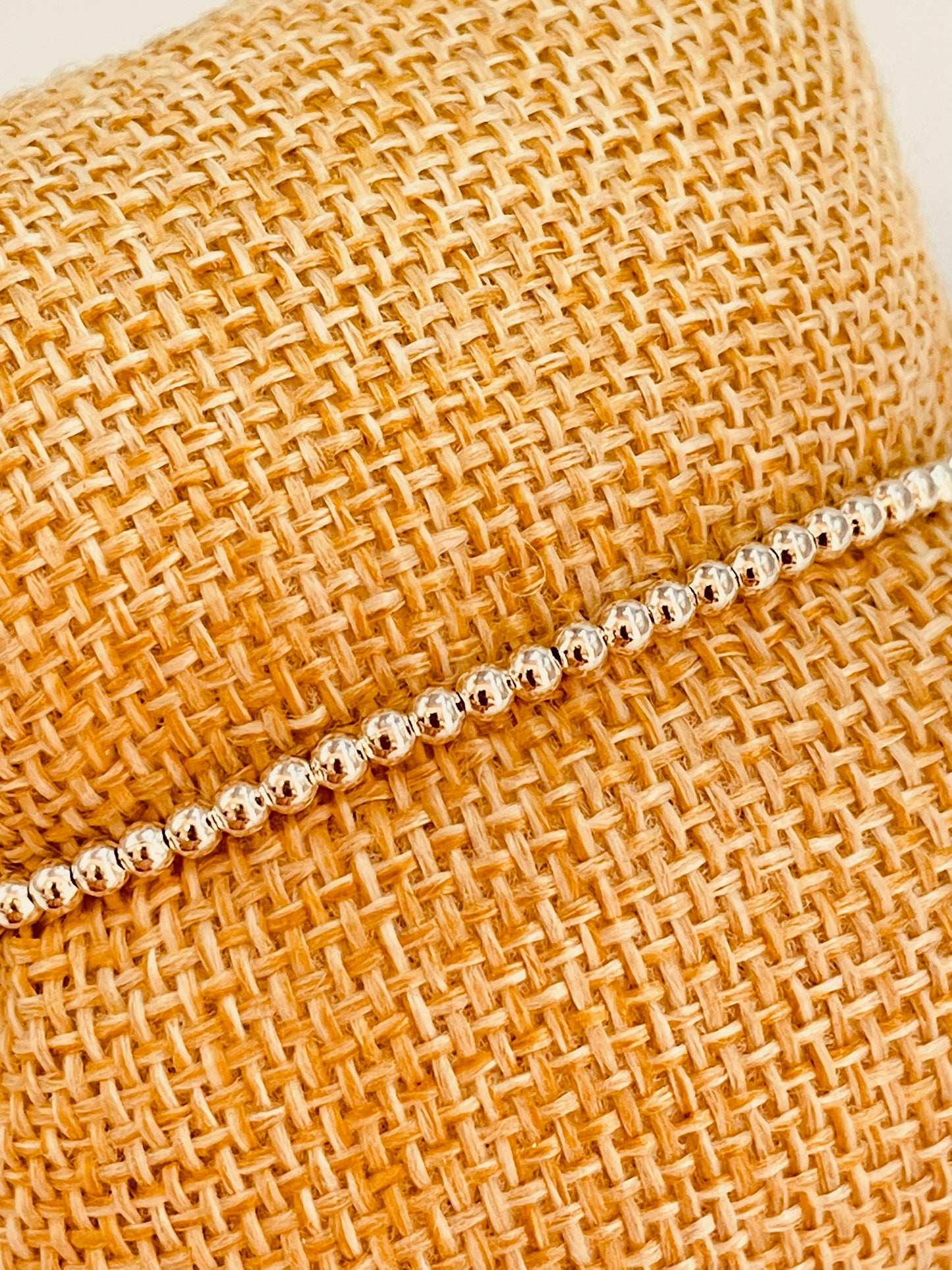 ZP3013 Pulsera Elastizada Bolitas 2 mm Baño Plata