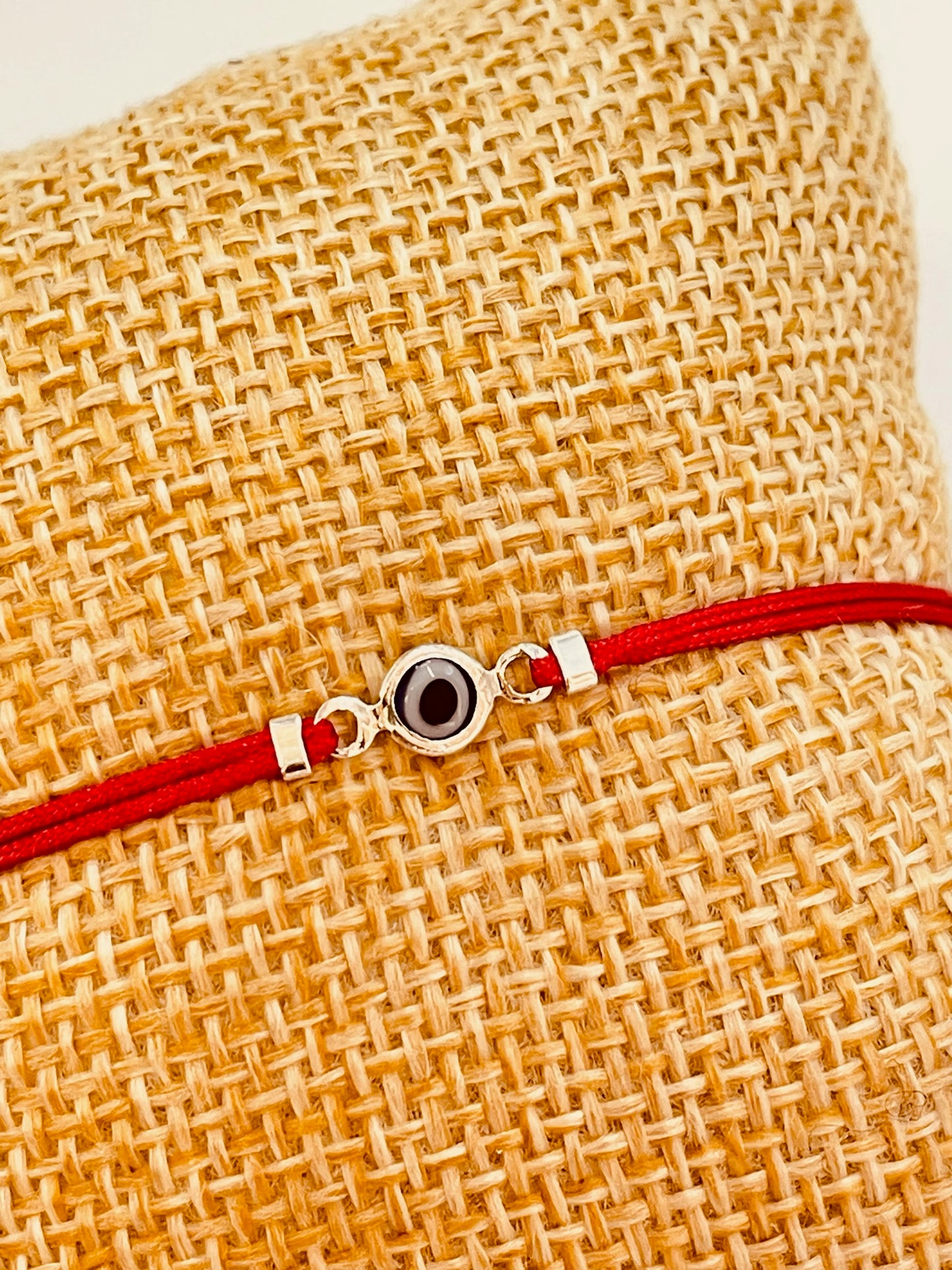 ZP3010 Pulsera Hilo Rojo Diferentes conectores Baño Plata